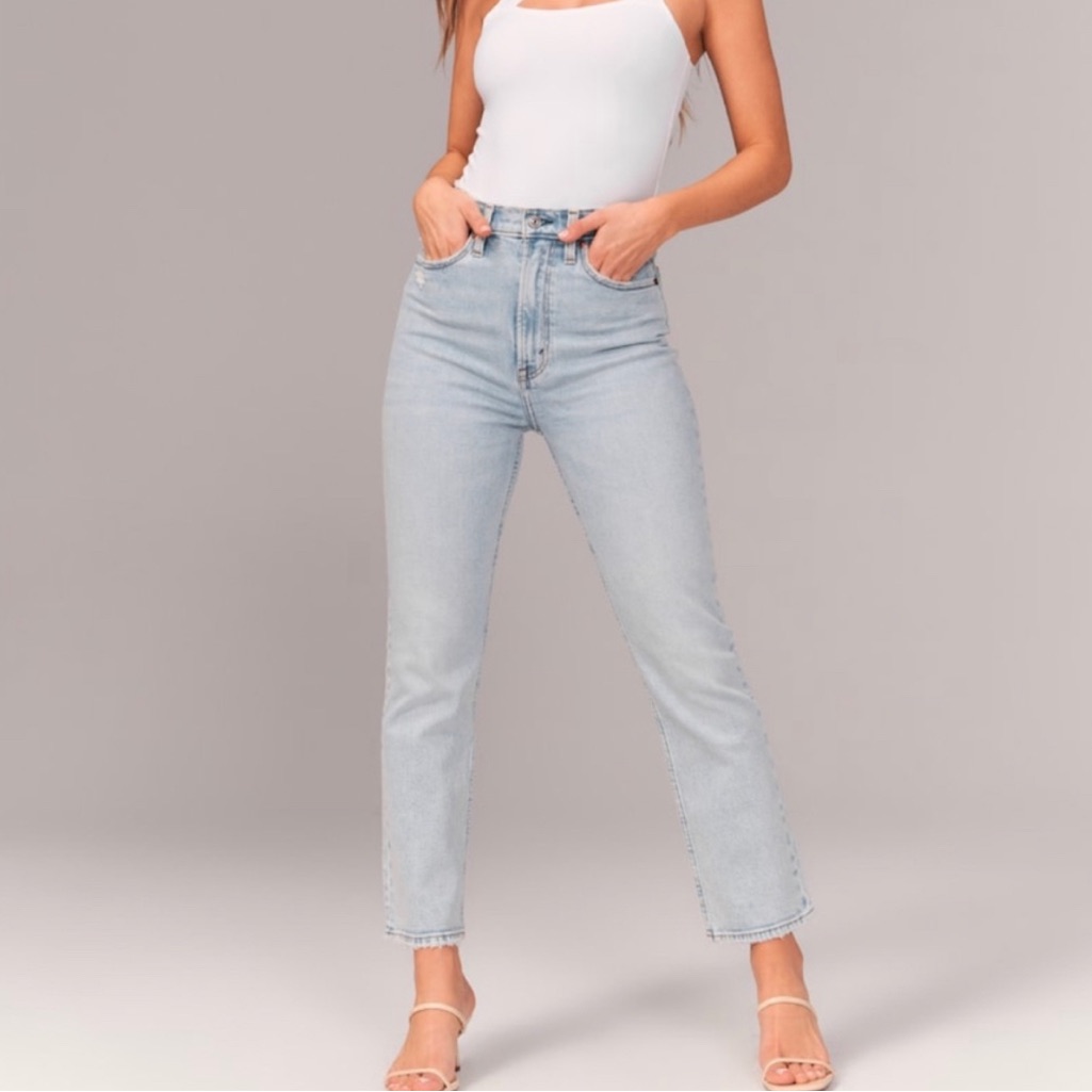 Abercrombie Curve Love High-Rise Ankle Straight Jeans, Light Wash, 27 Short